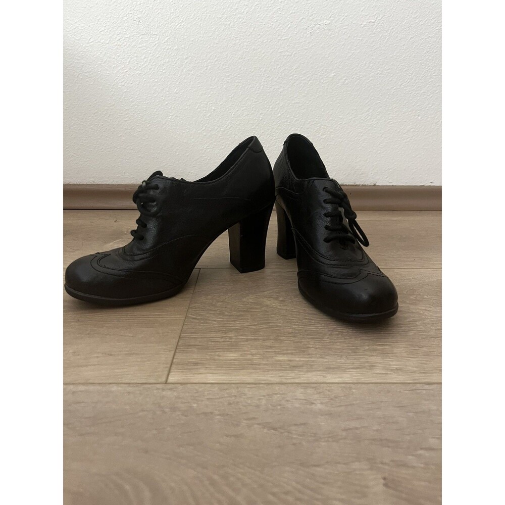 Born BOC Shoes Womens 6 Black Leather Wingtips Lace Up Zandi Ankle Booties Heels